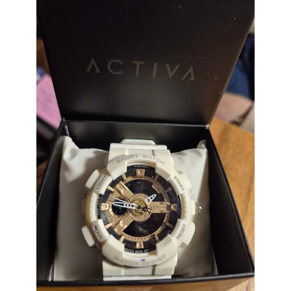 Activa x Invicta watch